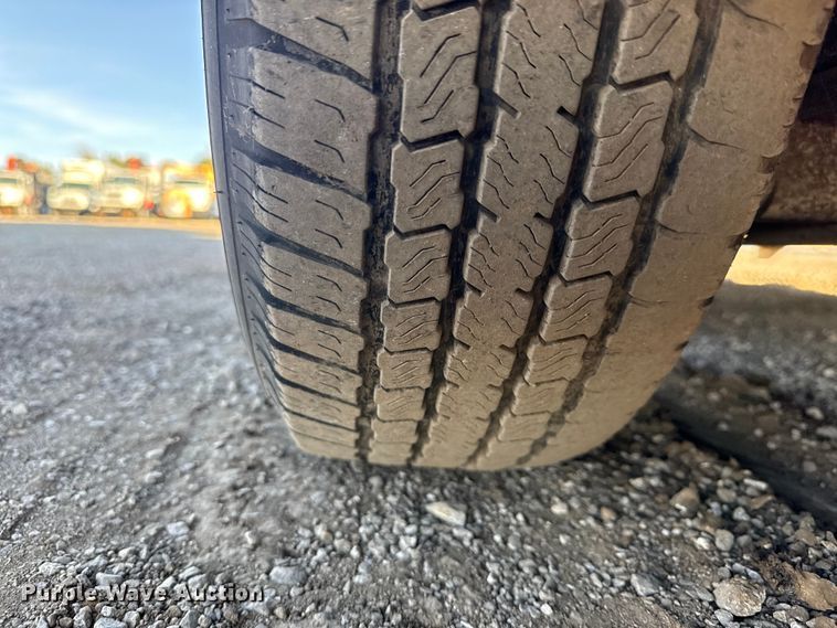 image for item EG1766 2006 Show Me Fabrication Inc. concession trailer