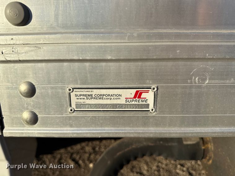 image for item EG1767 2012 Chevrolet Express box truck