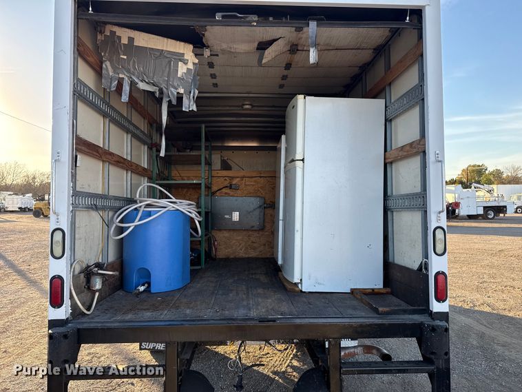 image for item EG1767 2012 Chevrolet Express box truck