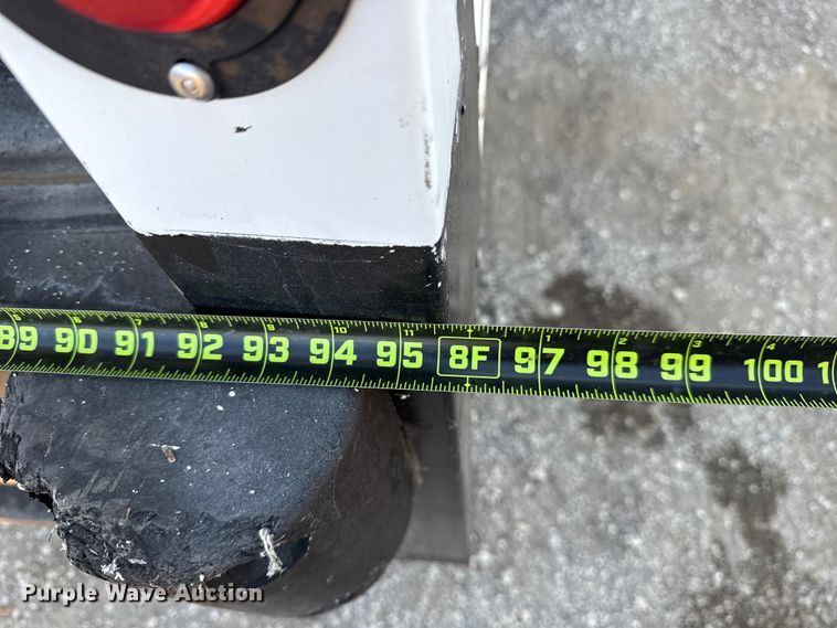 image for item EG1767 2012 Chevrolet Express box truck