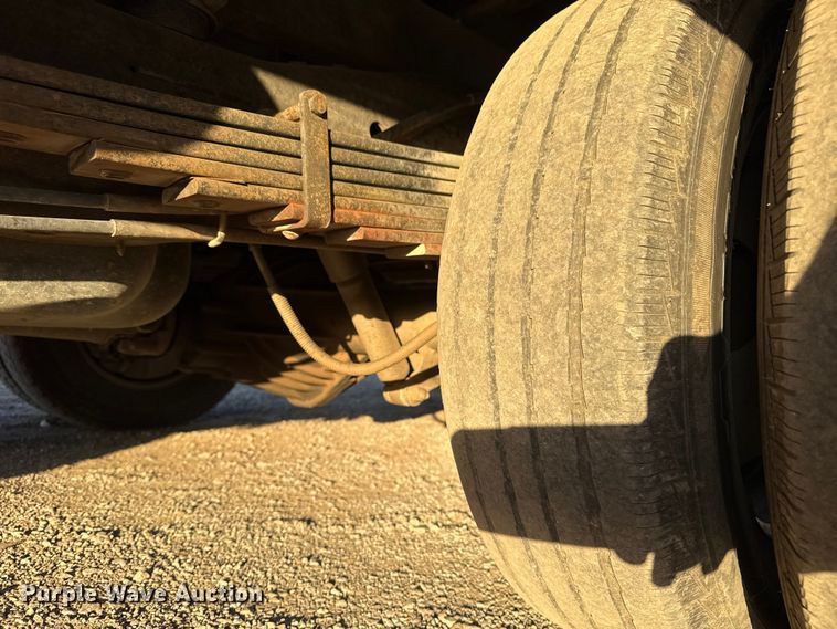 image for item EG1767 2012 Chevrolet Express box truck