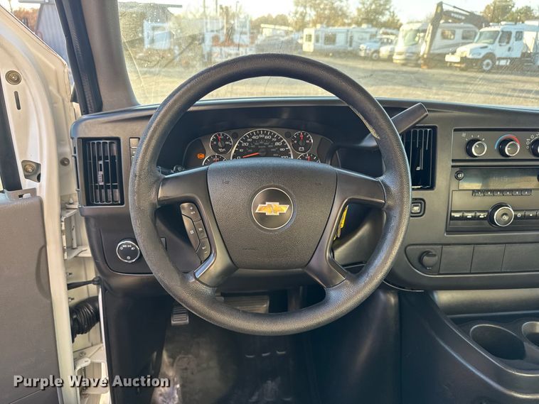 image for item EG1767 2012 Chevrolet Express box truck