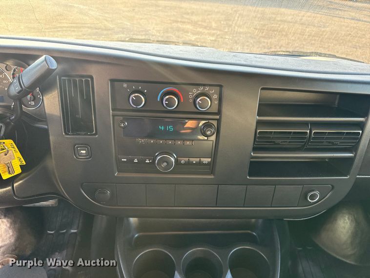 image for item EG1767 2012 Chevrolet Express box truck