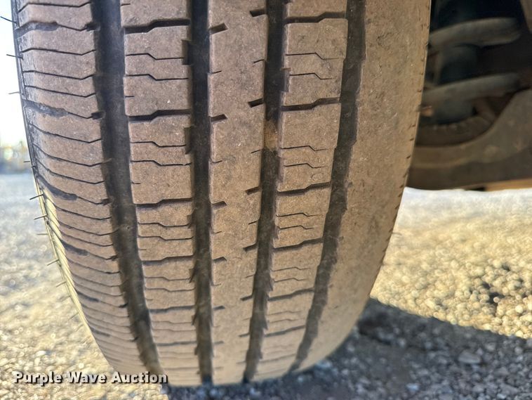 image for item EG1767 2012 Chevrolet Express box truck