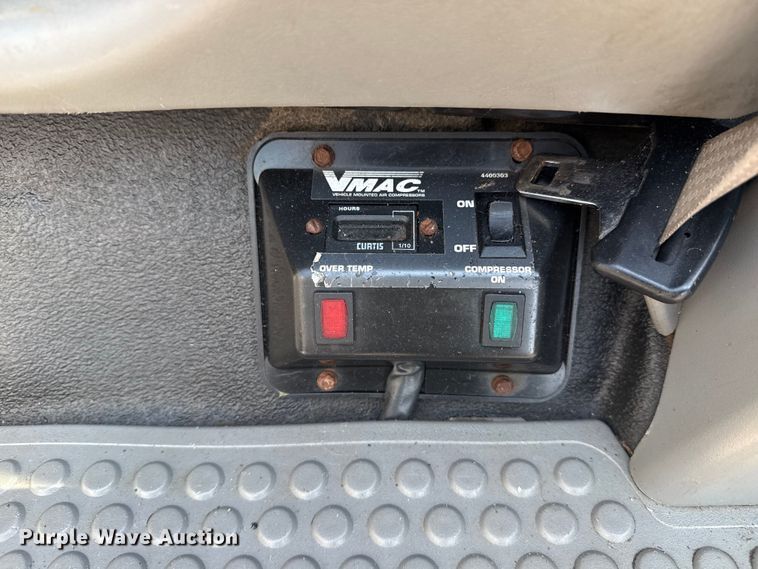 image for item EG6095 2007 Ford F550 Super Duty utility / service truck