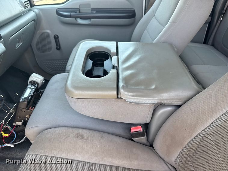 image for item EG6095 2007 Ford F550 Super Duty utility / service truck