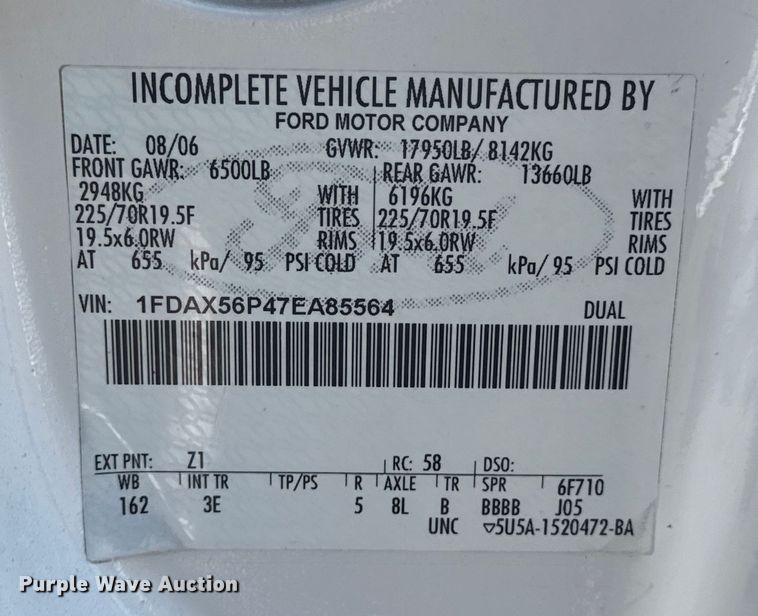 image for item EG6095 2007 Ford F550 Super Duty utility / service truck