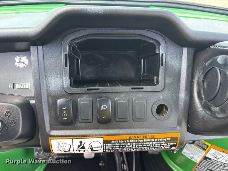 image for item EG6136 2018 John Deere Gator HPX615E utility vehicle