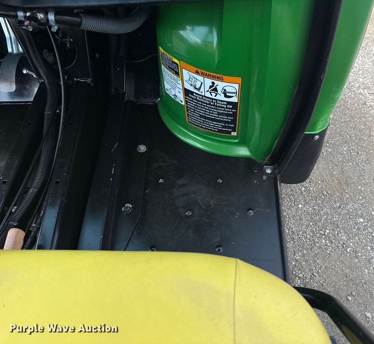 image for item EG6136 2018 John Deere Gator HPX615E utility vehicle