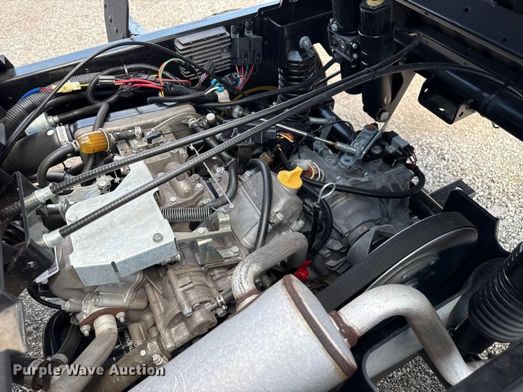 image for item EG6136 2018 John Deere Gator HPX615E utility vehicle