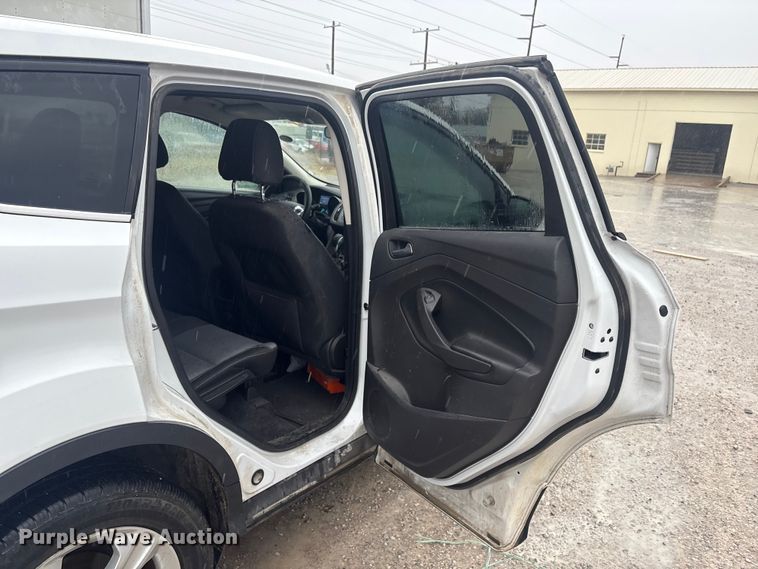 image for item EG8298 2015 Ford Escape SUV