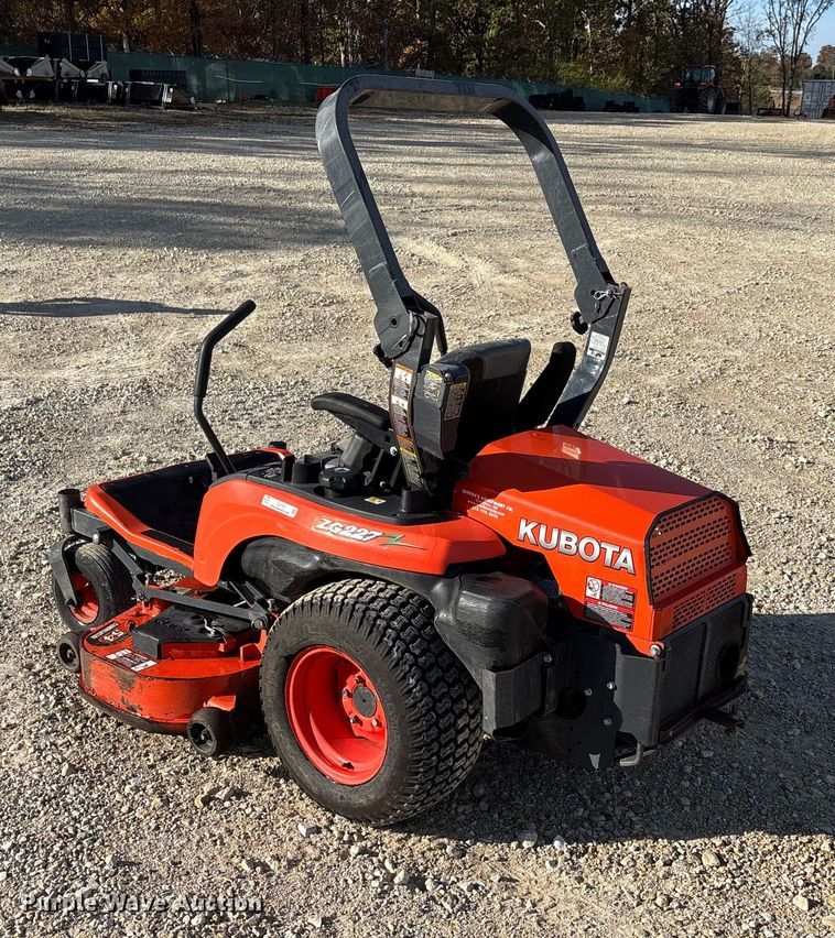 image for item EJ7722 Kubota ZG227A ZTR lawn mower