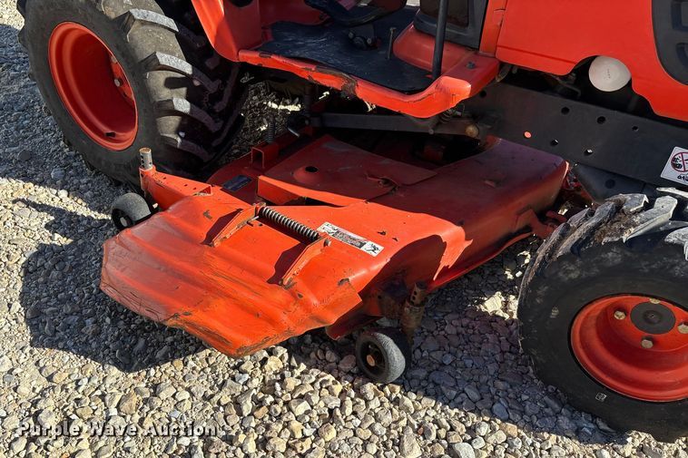 image for item EJ7723 Kubota BX2200D MFWD tractor