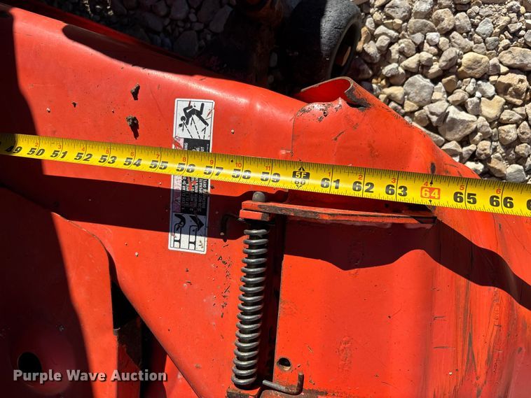 image for item EJ7723 Kubota BX2200D MFWD tractor