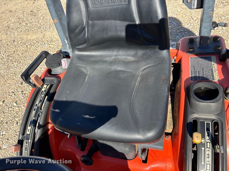 image for item EJ7723 Kubota BX2200D MFWD tractor