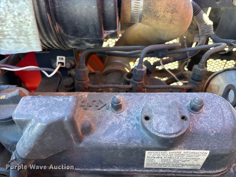 image for item EJ7723 Kubota BX2200D MFWD tractor