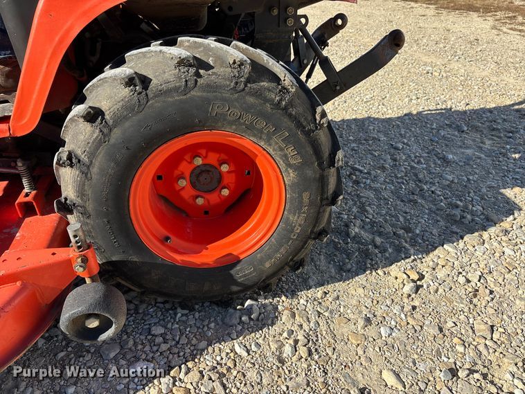 image for item EJ7723 Kubota BX2200D MFWD tractor