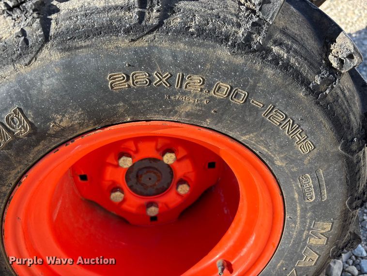 image for item EJ7723 Kubota BX2200D MFWD tractor