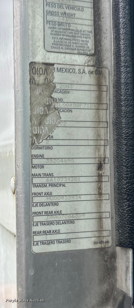 image for item EL0067 2008 Peterbilt PB320 refuse truck