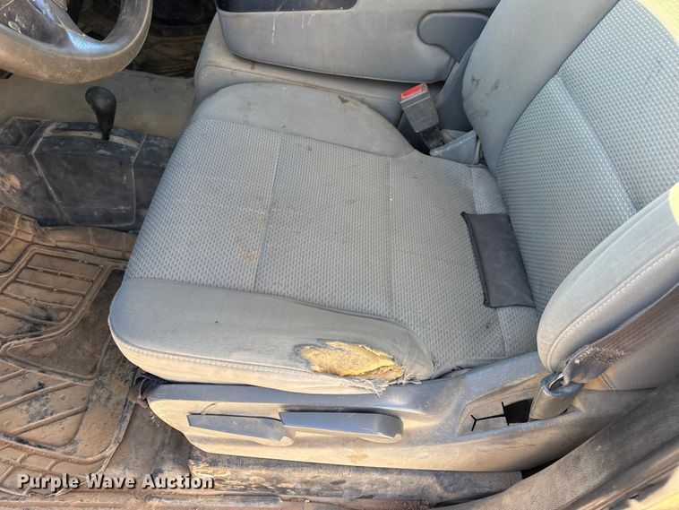 image for item EN0707 2017 Chevrolet Silverado 2500HD Double Cab pickup truck