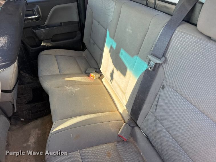 image for item EN0707 2017 Chevrolet Silverado 2500HD Double Cab pickup truck