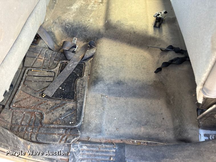 image for item EN0707 2017 Chevrolet Silverado 2500HD Double Cab pickup truck