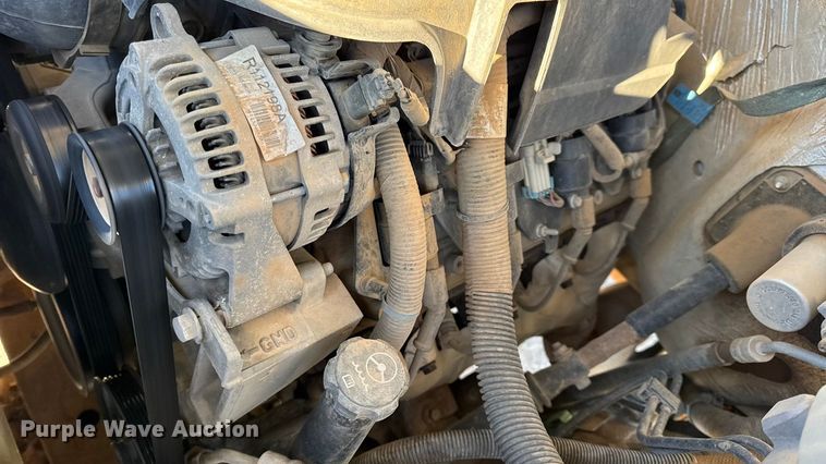 image for item EN0707 2017 Chevrolet Silverado 2500HD Double Cab pickup truck