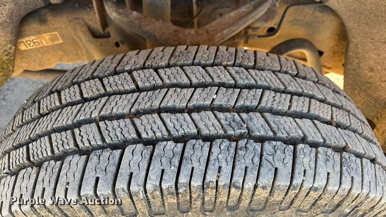 image for item EN0707 2017 Chevrolet Silverado 2500HD Double Cab pickup truck