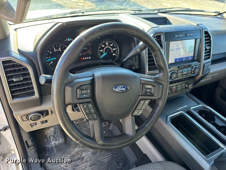 image for item EN0708 2020 Ford F150 XLT SuperCrew pickup truck