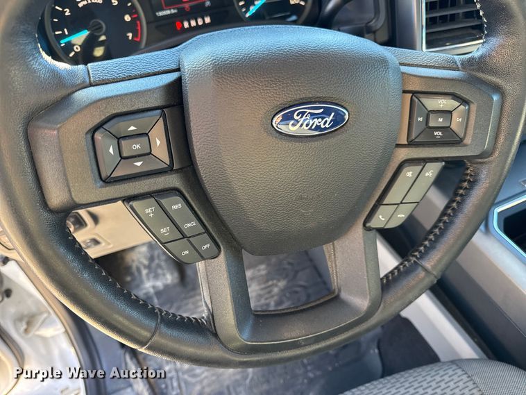 image for item EN0708 2020 Ford F150 XLT SuperCrew pickup truck