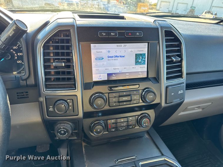 image for item EN0708 2020 Ford F150 XLT SuperCrew pickup truck