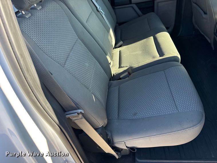 image for item EN0708 2020 Ford F150 XLT SuperCrew pickup truck