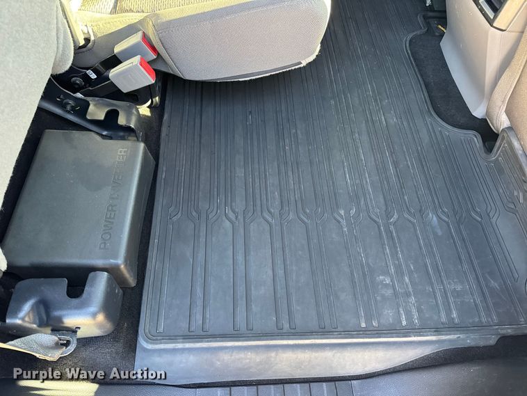 image for item EN0708 2020 Ford F150 XLT SuperCrew pickup truck