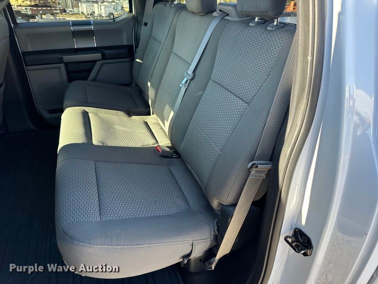 image for item EN0708 2020 Ford F150 XLT SuperCrew pickup truck