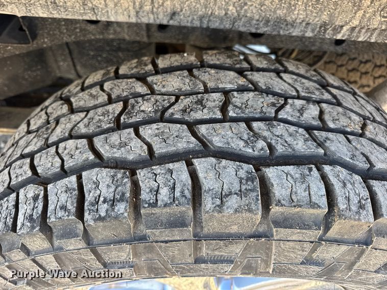 image for item EN0708 2020 Ford F150 XLT SuperCrew pickup truck