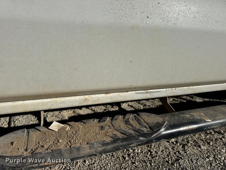 image for item EN0709 2017 GMC Sierra 2500HD Double Cab pickup truck