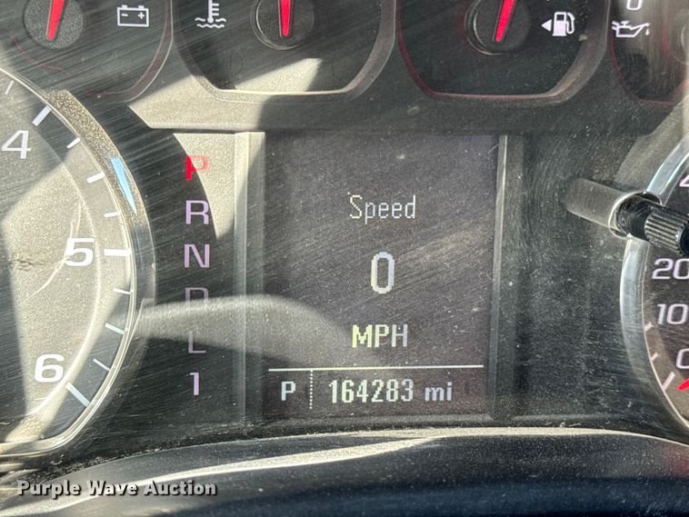 image for item EN0709 2017 GMC Sierra 2500HD Double Cab pickup truck