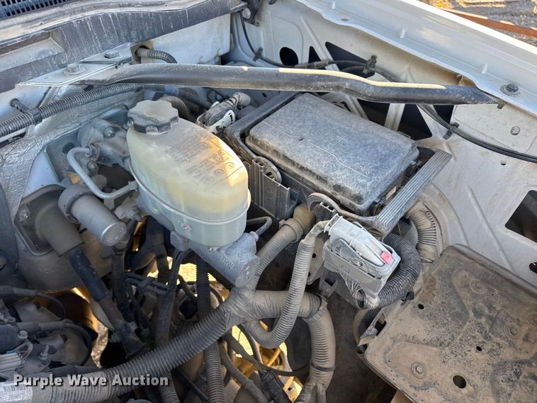 image for item EN0709 2017 GMC Sierra 2500HD Double Cab pickup truck