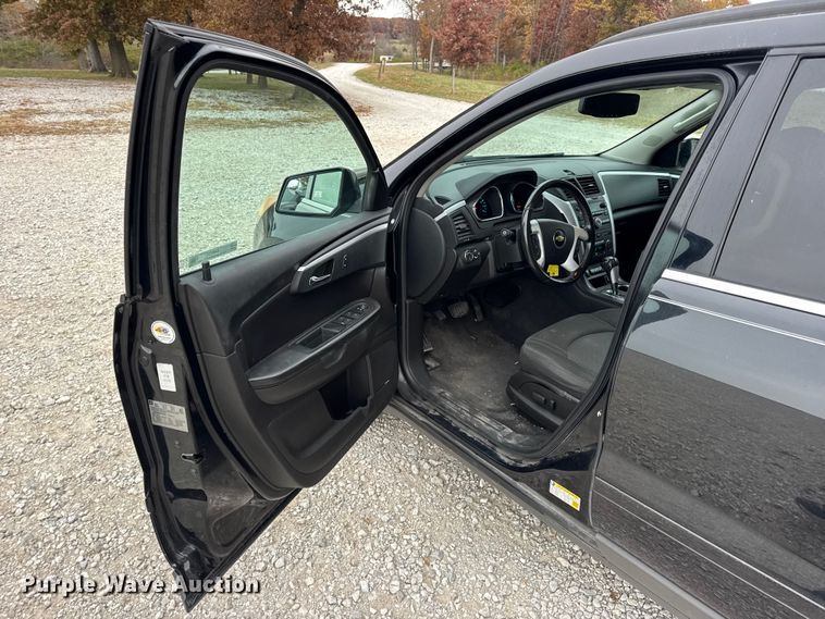 image for item EN0714 2012 Chevrolet Traverse LT SUV