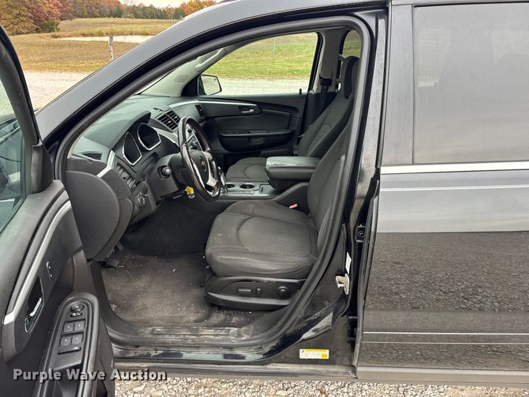 image for item EN0714 2012 Chevrolet Traverse LT SUV