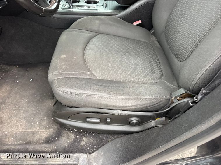 image for item EN0714 2012 Chevrolet Traverse LT SUV