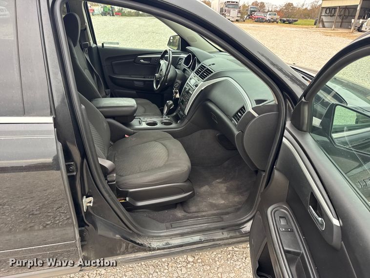 image for item EN0714 2012 Chevrolet Traverse LT SUV