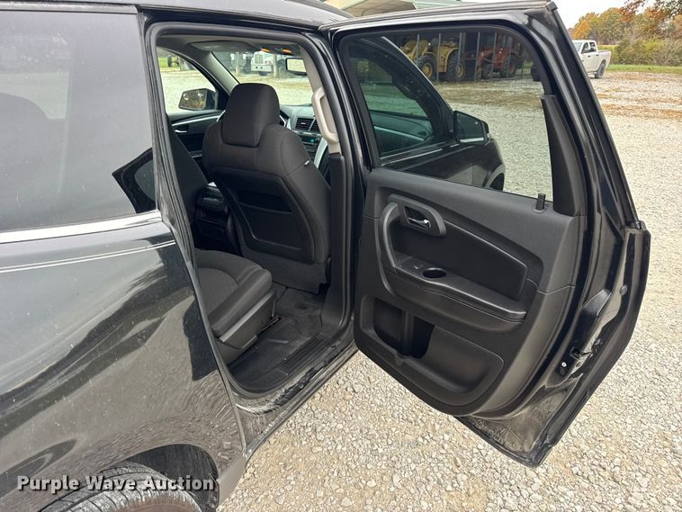 image for item EN0714 2012 Chevrolet Traverse LT SUV