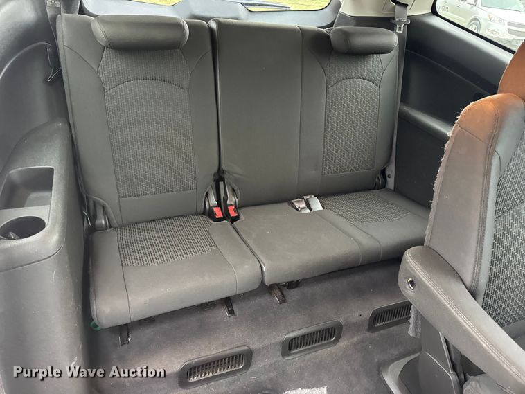 image for item EN0714 2012 Chevrolet Traverse LT SUV