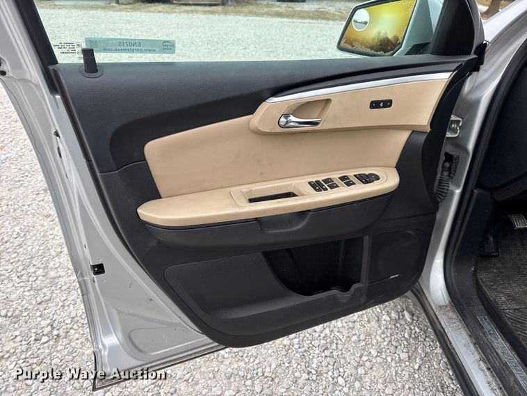 image for item EN0715 2012 Chevrolet Traverse LTZ SUV