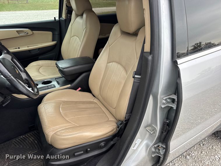 image for item EN0715 2012 Chevrolet Traverse LTZ SUV