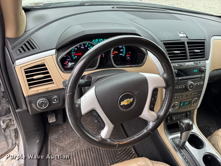 image for item EN0715 2012 Chevrolet Traverse LTZ SUV