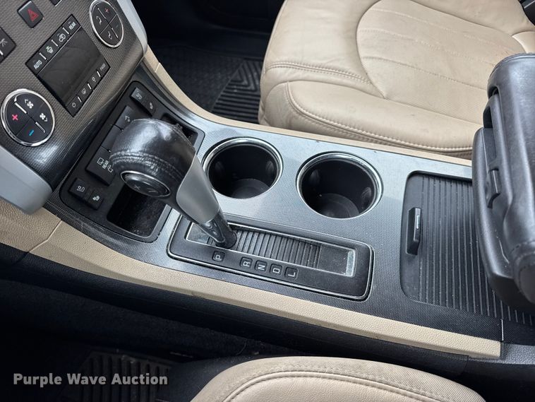 image for item EN0715 2012 Chevrolet Traverse LTZ SUV