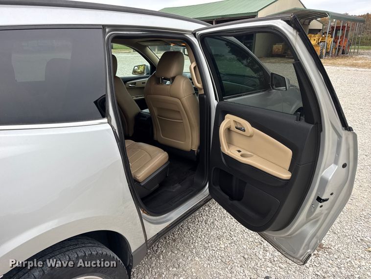 image for item EN0715 2012 Chevrolet Traverse LTZ SUV