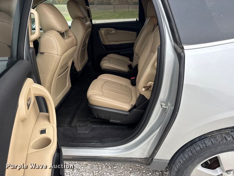 image for item EN0715 2012 Chevrolet Traverse LTZ SUV
